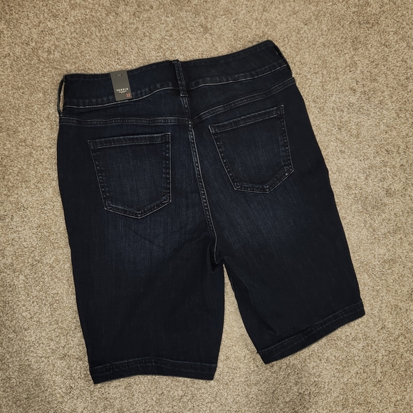 Torrid Dark Wash Denim Shorts - Picture 3 of 3